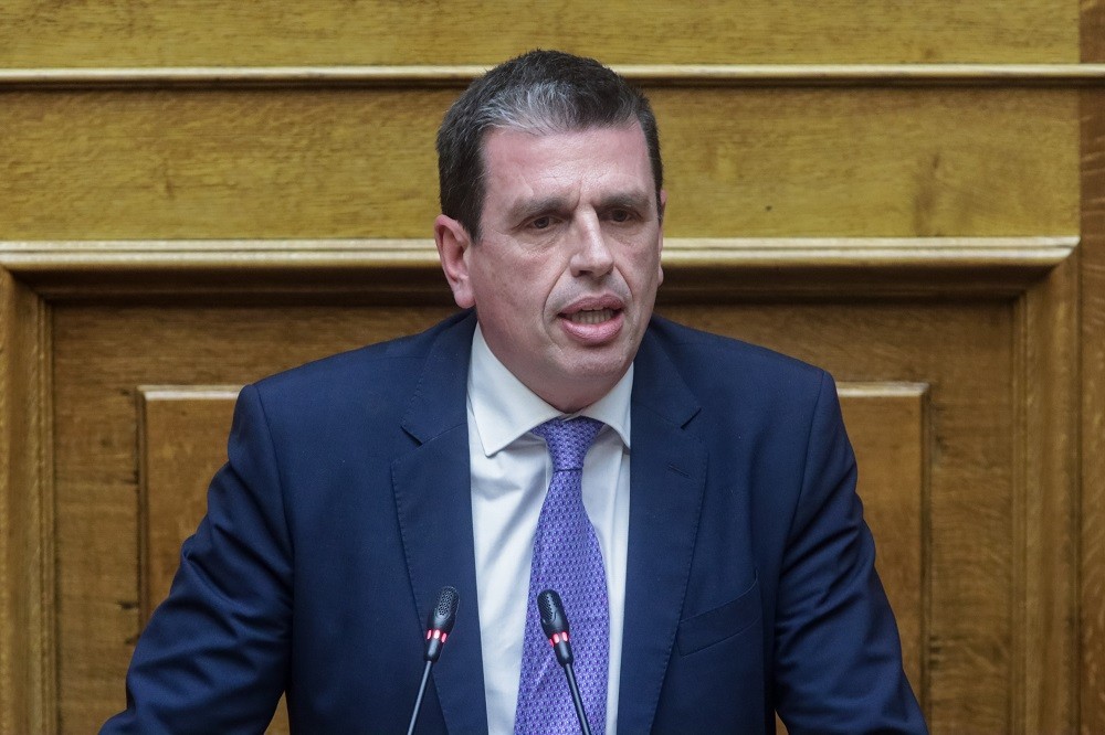 Δημήτρης Καιρίδης: Η ρύθμιση δεν είναι νομιμοποίηση - Δίνει δικαίωμα στη νόμιμη εργασία