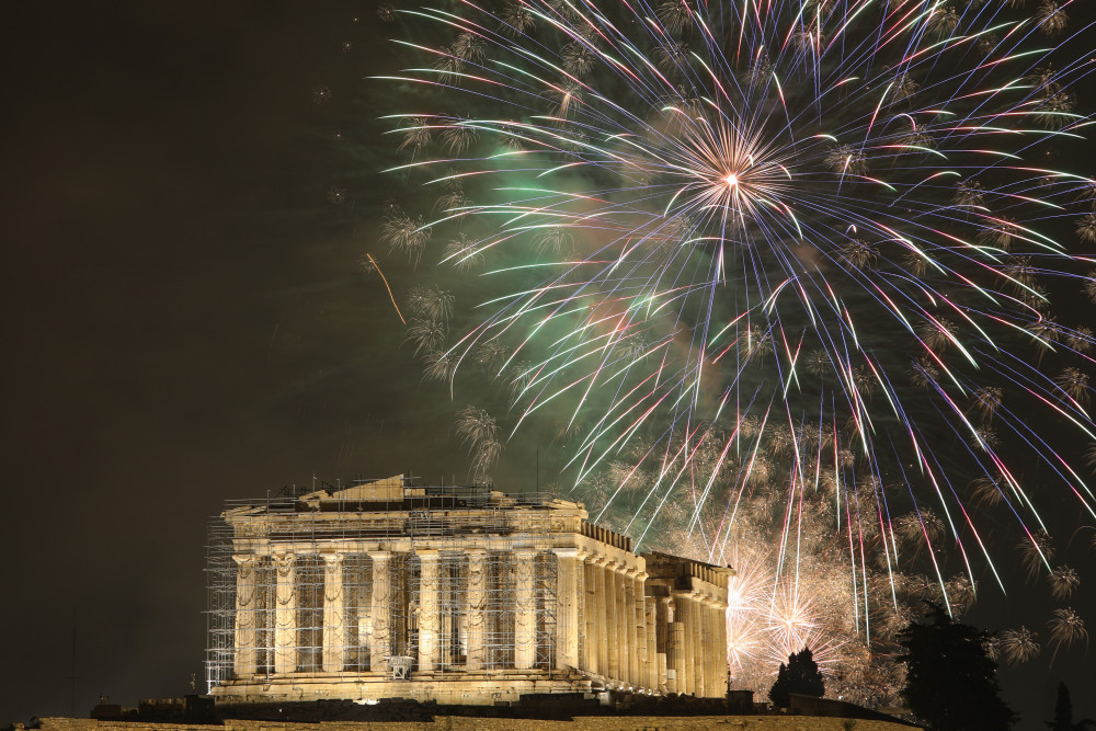 Αθόρυβα Πυροτεχνήματα: η νέα πρωτοβουλία για την Προστασία των Ζώων Συντροφιάς
