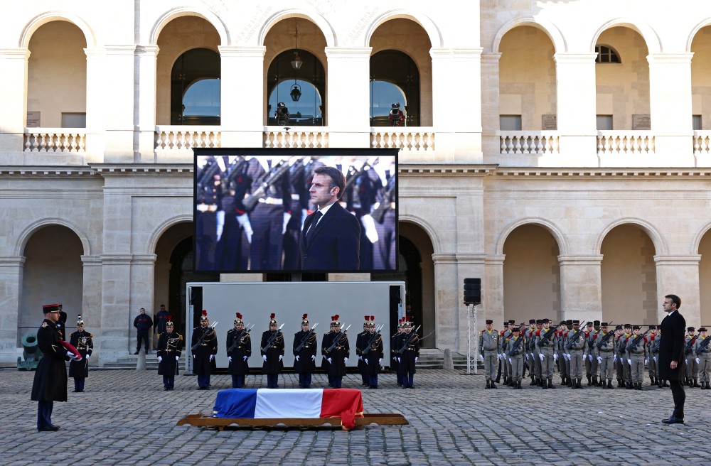 Εμανουέλ Μακρόν: Ο Ντελόρ συμφιλίωσε την Ευρώπη με το μέλλον της