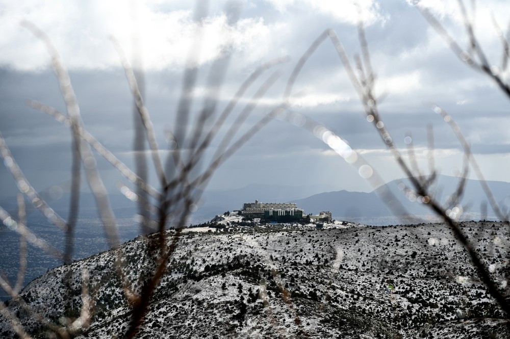 Καιρός: συνεχίζει το τσουχτερό κρύο και οι βροχές