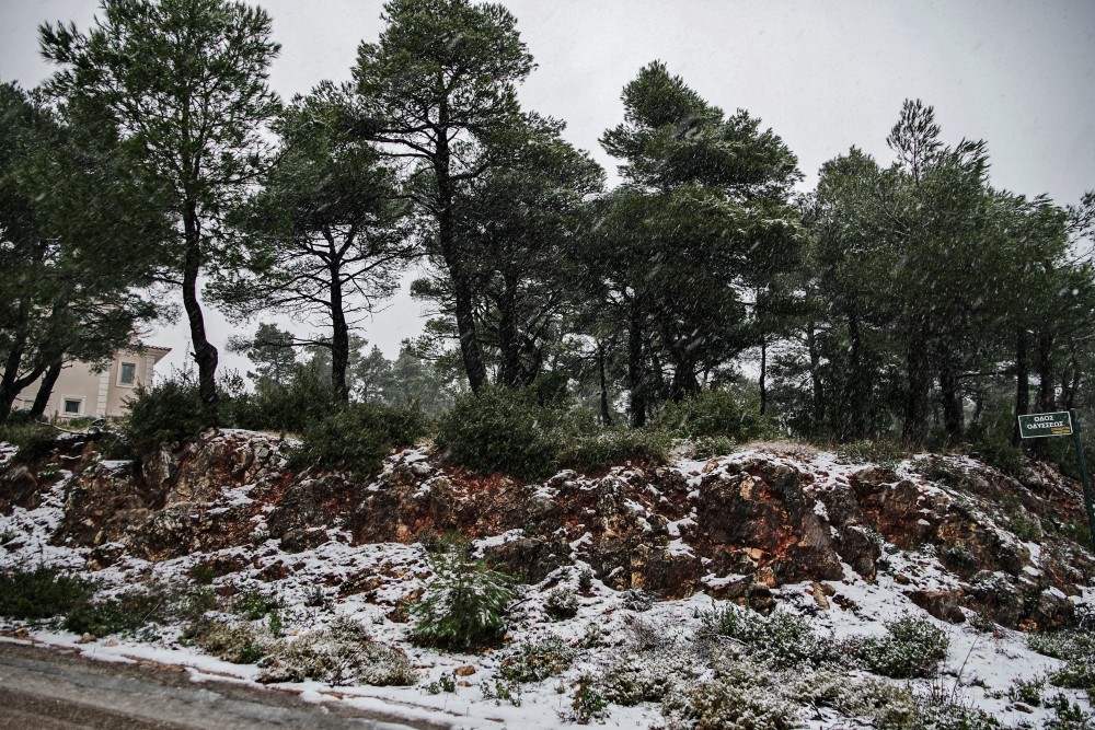 Επιδείνωση του καιρού με πτώση της θερμοκρασίας, χιόνια, βροχές και καταιγίδες