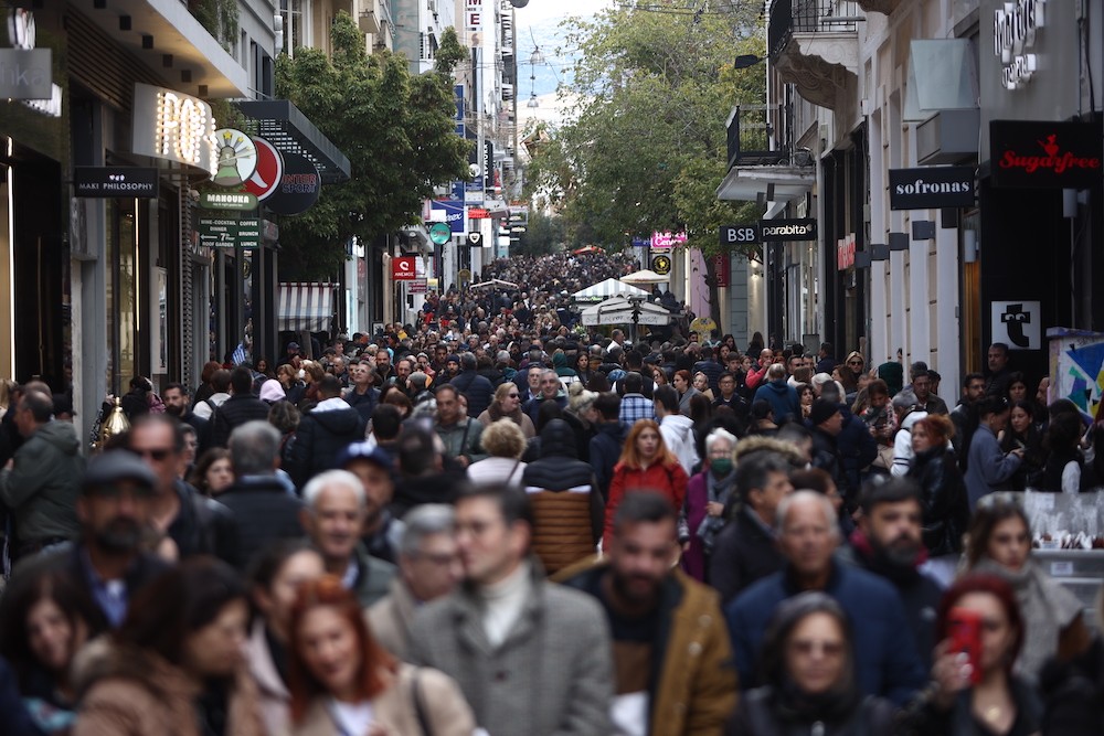 Το… κόπι πάστε (που θα έλεγε κι ο Πολάκης) των ΜΚΟ