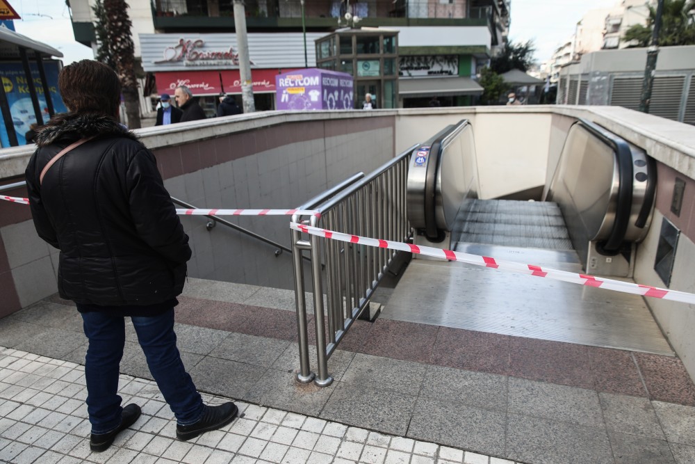 Σε απεργιακό κλοιό η χώρα - Πώς θα κινηθούν τα μέσα μεταφοράς