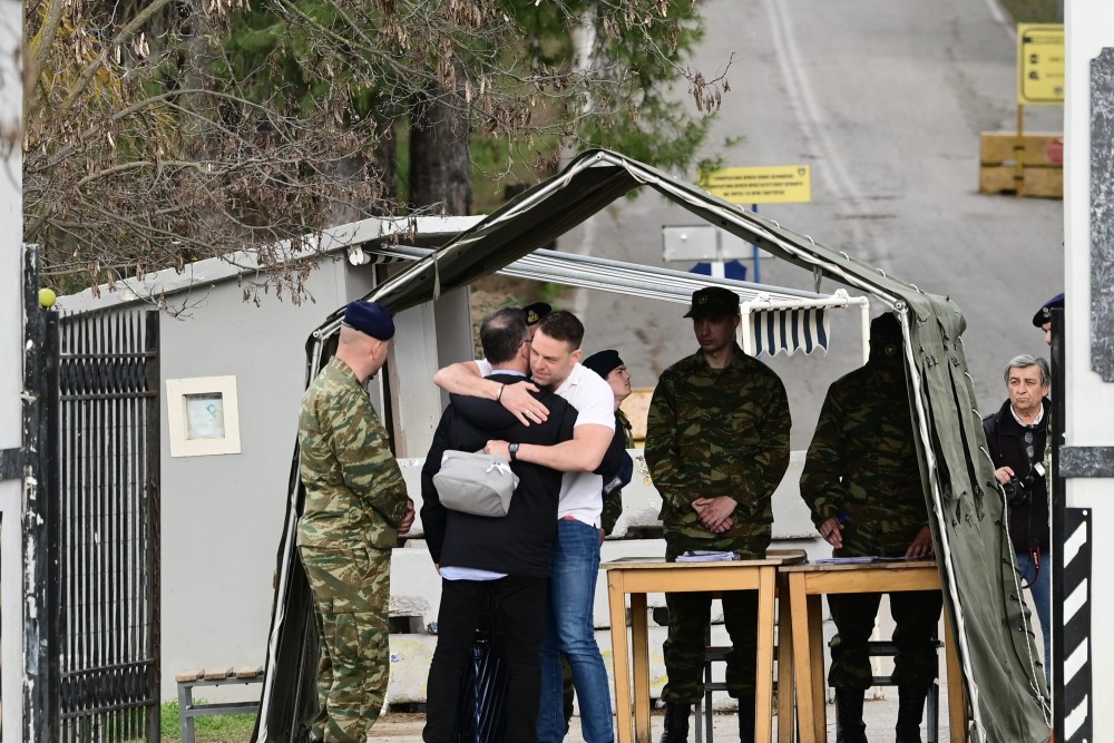 Ο ηγέτης της Τζάκρη έχει μασκαρευτεί φαντάρος