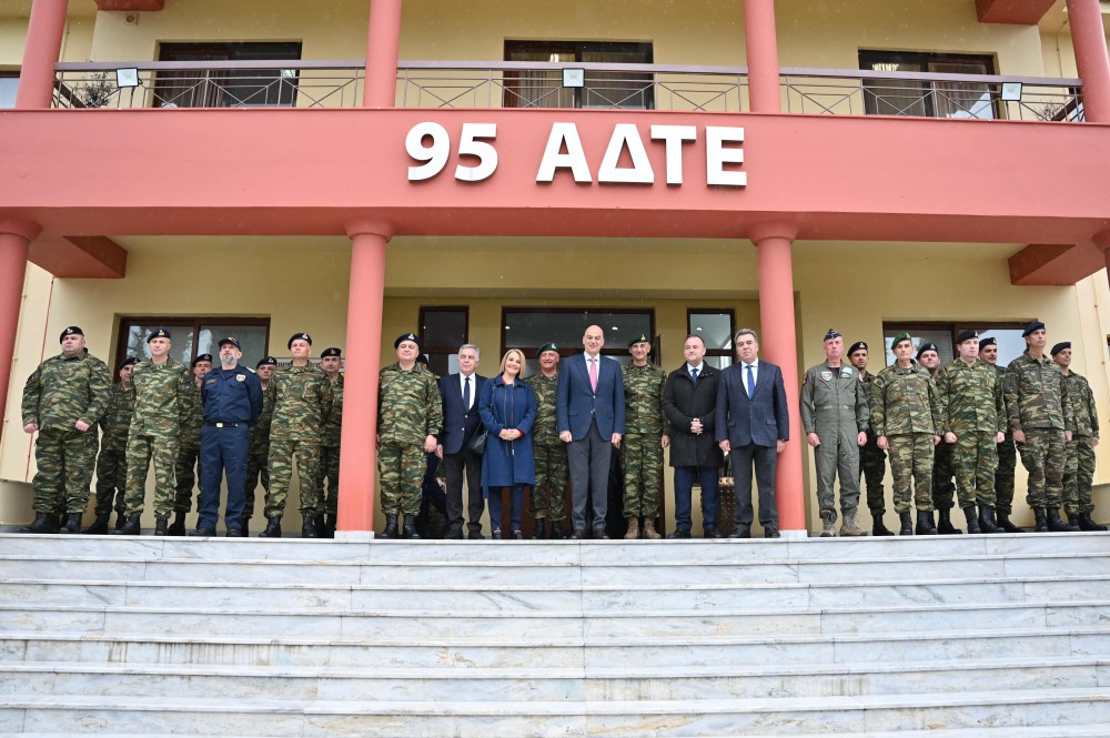 Επίσκεψη ΥΕΘΑ Νίκου Δένδια στην 95 ΑΔΤΕ και στην Περιφέρεια Ν. Αιγαίου στη Ρόδο