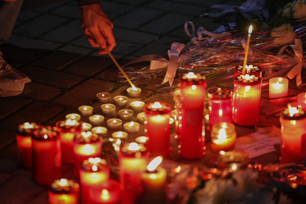 Τέμπη: ούτε δικαιολογία ούτε προπαγάνδα - Ο σοφός μύθος με το κολιμπρί