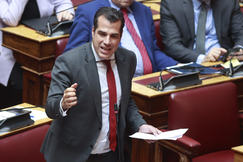 Ο Πλεύρης βάζει φρένο στην υποκρισία της Αριστεράς - «Τέλος το παραμύθι με τις μωρομάνες» (video)