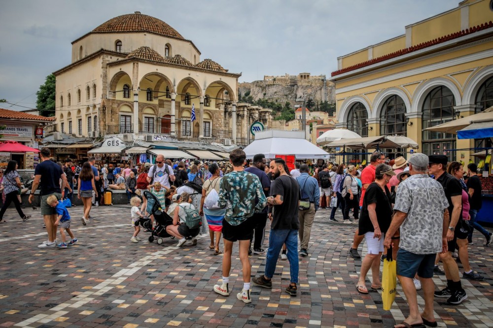 Οι ΝΥΤ εξυμνούν την οικονομία της Ελλάδας – «Από ουραγός, έχει γίνει ηγέτης»