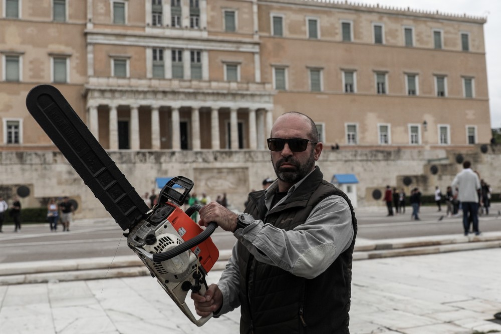 Υπεγράφη η ΚΥΑ για τις αμοιβές των δασεργατών - Τι προβλέπει