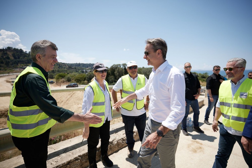 Εργοτάξιο στα Βραχνέικα Αχαΐας επισκέφθηκε ο Κυριάκος Μητσοτάκης - «Εντυπωσιακή η πρόοδος»