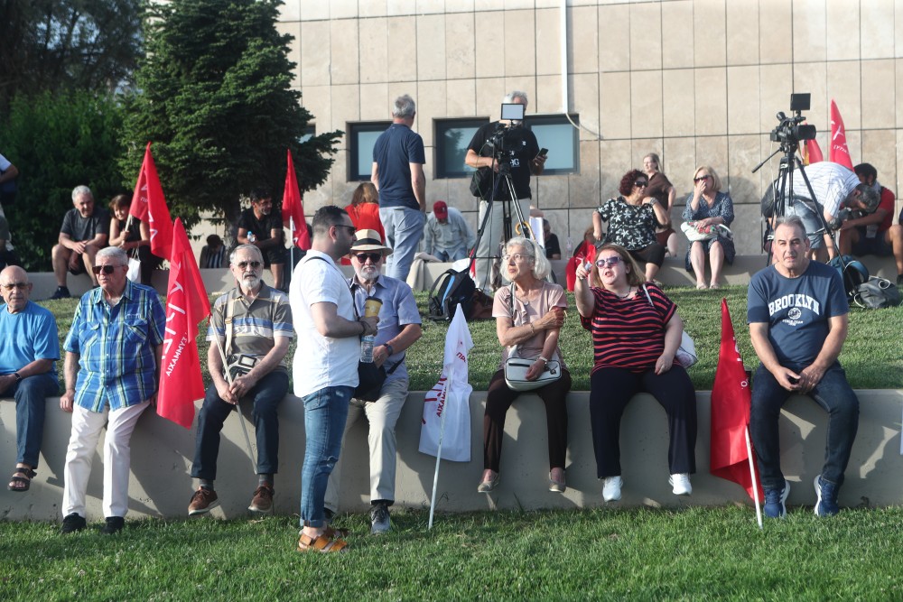 Τραγική συγκέντρωση Κασσελάκη στη Θεσσαλονίκη: του γύρισαν την πλάτη οι ΣΥΡΙΖΑίοι