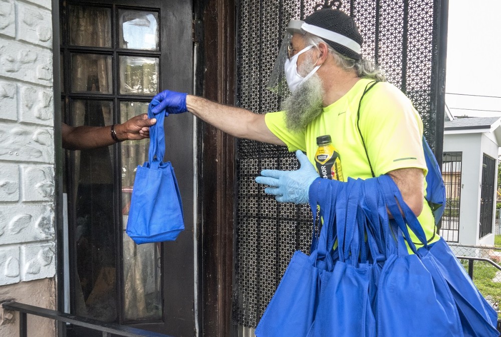 Ξεπέρασαν τα 3 εκατ. τα κρούσματα κορωνοϊού στις ΗΠΑ