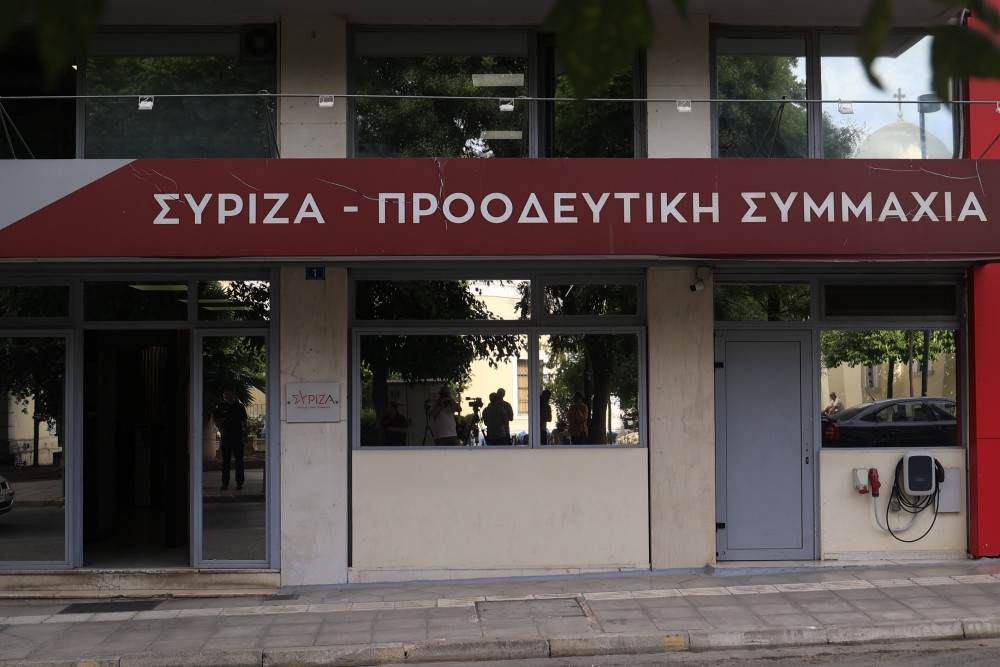 Επανεμφάνιση του πρώην οικονομικού διευθυντή του ΣΥΡΙΖΑ με νέες αιχμές σε Κασσελάκη