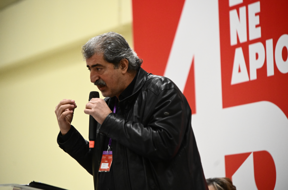 Πήραν φωτιά τα… πληκτρολόγια: «πόλεμος» Πολάκη-Μωραΐτη στο Διαδίκτυο