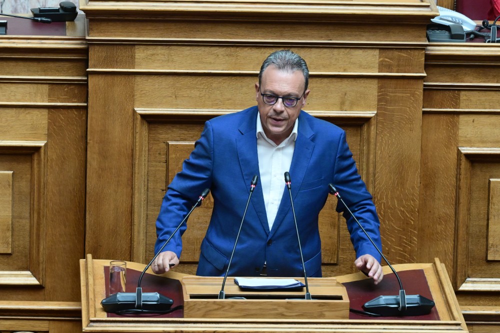 Σωκράτης Φάμελλος: πλήρωσε με το κεφάλι του τη «συντροφική» αχαριστία