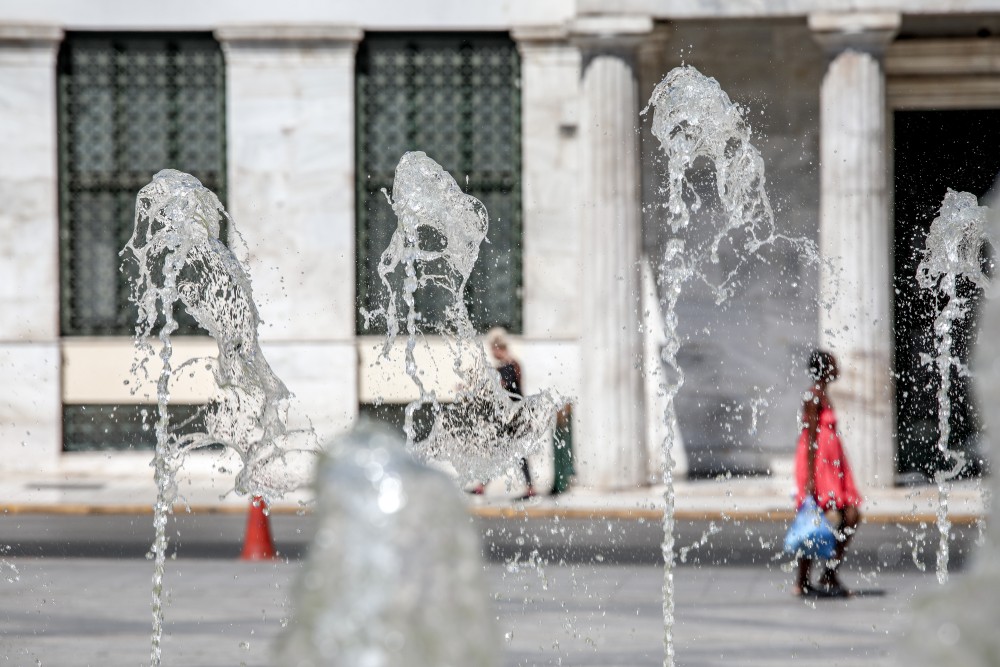 Καιρός: με 40άρια ο Δεκαπενταύγουστος - Πότε πέφτει η θερμοκρασία