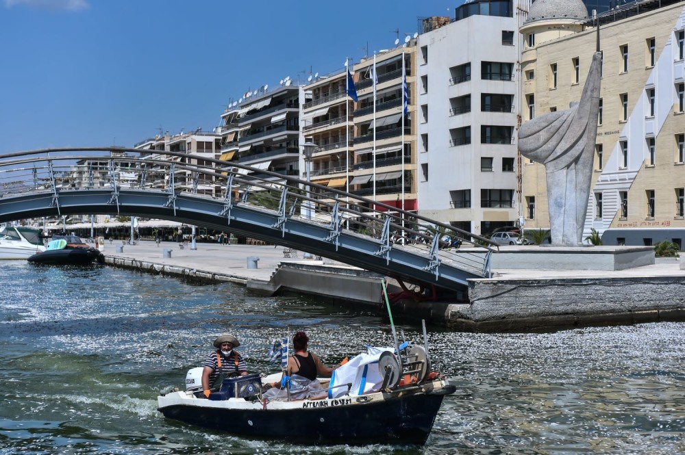 Βόλος: επιτρέπεται και πάλι η κολύμβηση στις ακτές-Πεντακάθαρα τα νερά έδειξαν οι αναλύσεις