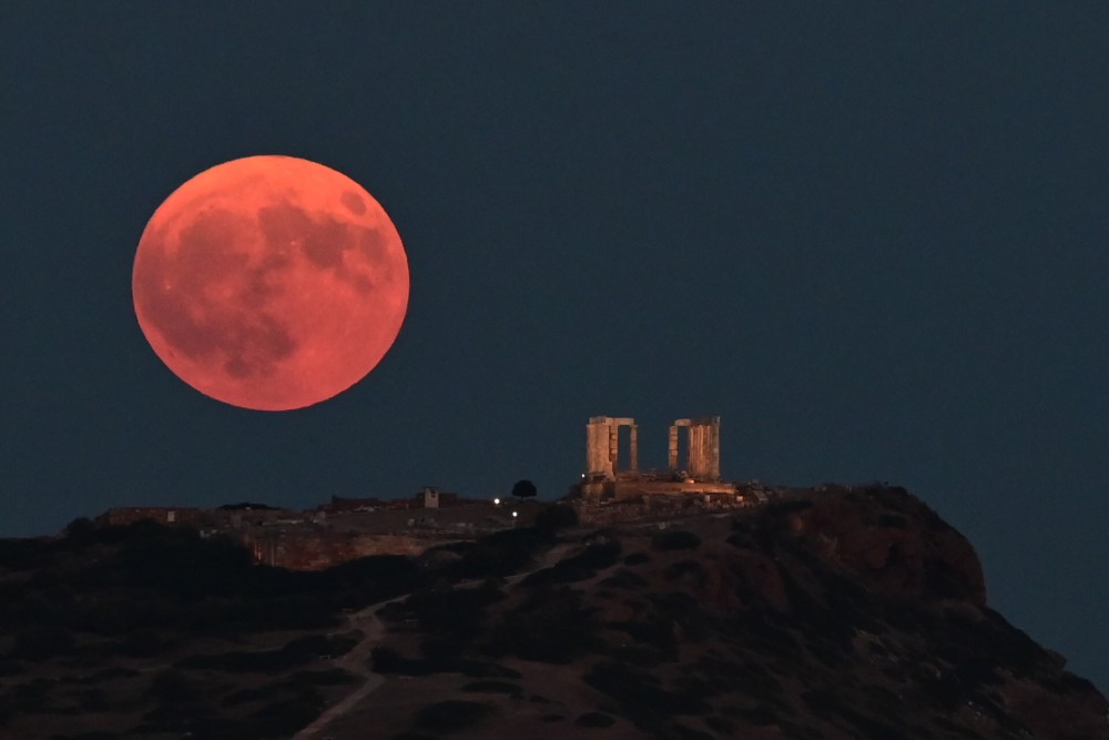 Σούνιο: Live η  εκδήλωση για τον νέο φωτισμό του Ναού του Ποσειδώνα