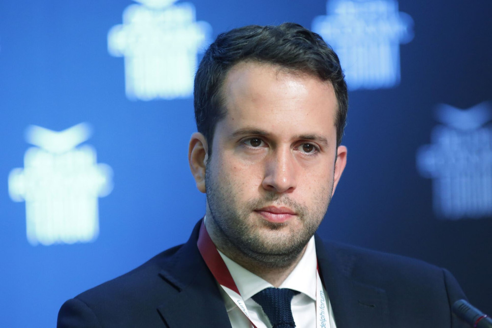 Όμηρος Τσάπαλος: Στα 1.600 ευρώ το ακατάσχετο και για χρέη στις τράπεζες - Πότε ανοίγει η πλατφόρμα για τις 72 δόσεις