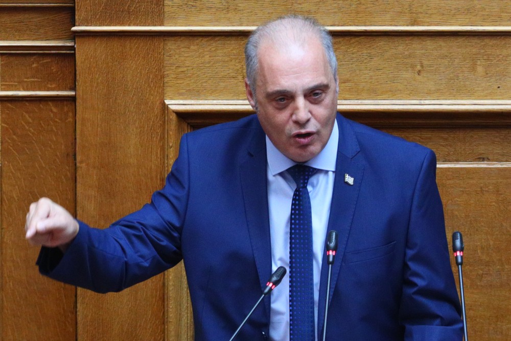 Βελόπουλος: δίνει το χέρι στον ΣΥΡΙΖΑ με στήριξη στον Νίκο Παππά και επίθεση στον Μητσοτάκη για τη στάση του