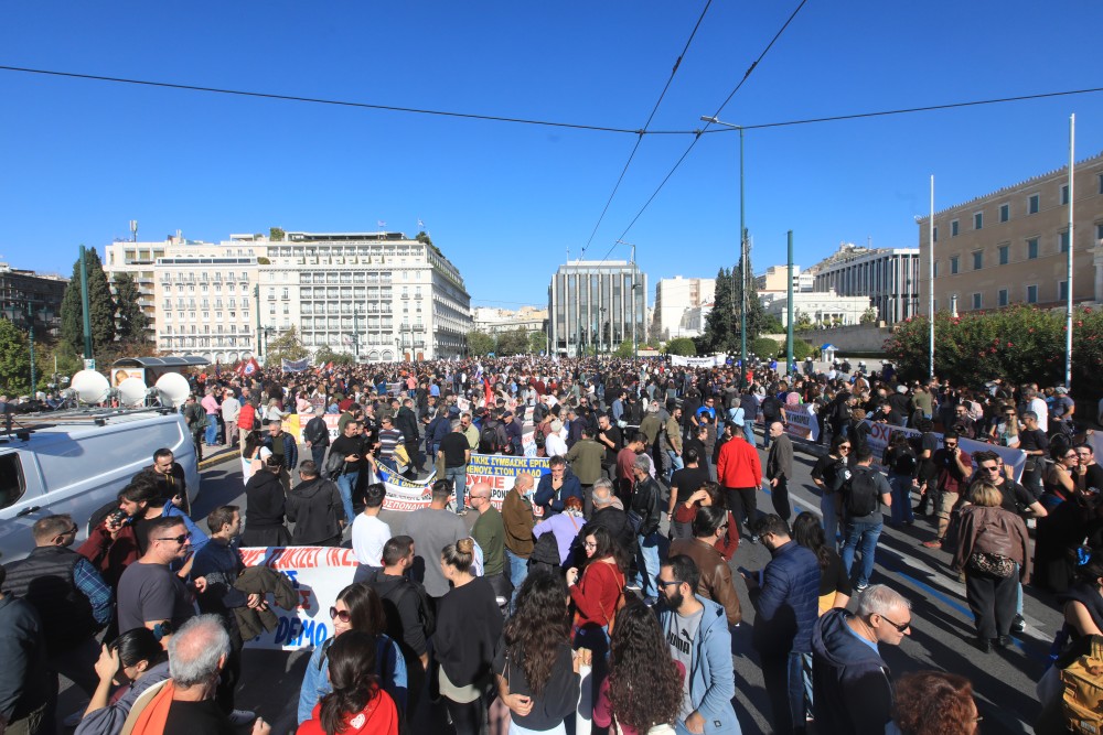 Απεργία: ξεκίνησαν οι συγκεντρώσεις - Απροσπέλαστο το κέντρο