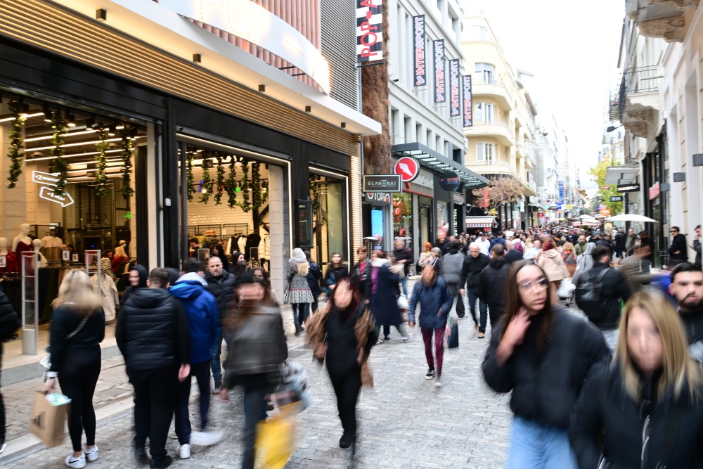 Νέα Δημοκρατία επιλέγουν οι πολίτες που ζητούν σταθερότητα