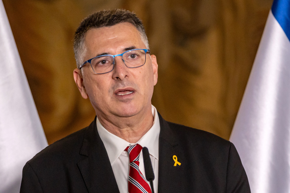 Γκίντεον Σάαρ: κάλεσμα σε χώρες για πλήρη διακοπή σχέσεων με το Ιράν