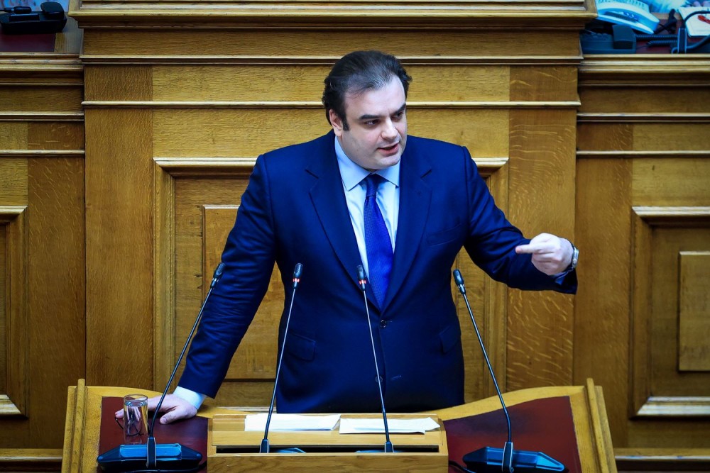 Κυριάκος Πιερρακάκης: Μεγάλη κατάκτηση η σύμβαση για τα Δημόσια Ωνάσεια Σχολεία