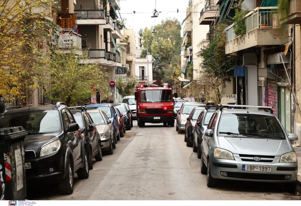 Νεκρή ηλικιωμένη από φωτιά στο διαμέρισμά της στην πλατεία Αττικής