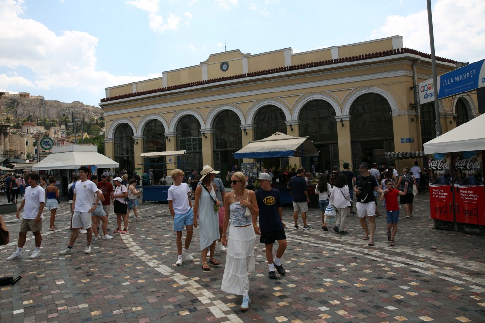 Φάρσα το τηλεφώνημα για βόμβα στον σταθμό Μοναστηράκι