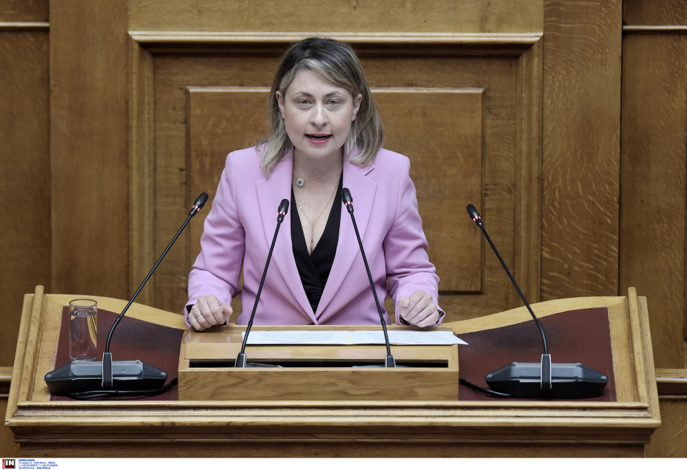 Χριστίνα Αλεξοπούλου σε Αντώνη Κανάκη: Είμαι αρκετά παλιά, έβλεπα την εκπομπή του με τον Παναγιωτόπουλο