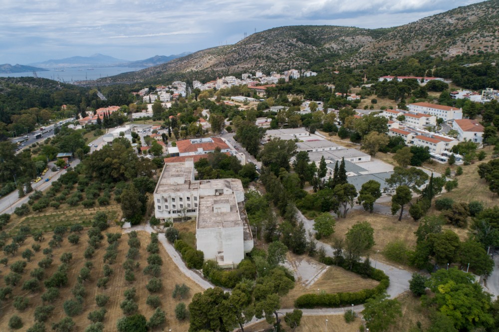 Στον εισαγγελέα ο 47χρονος που σκότωσε με γυαλί ασθενή στο Δαφνί