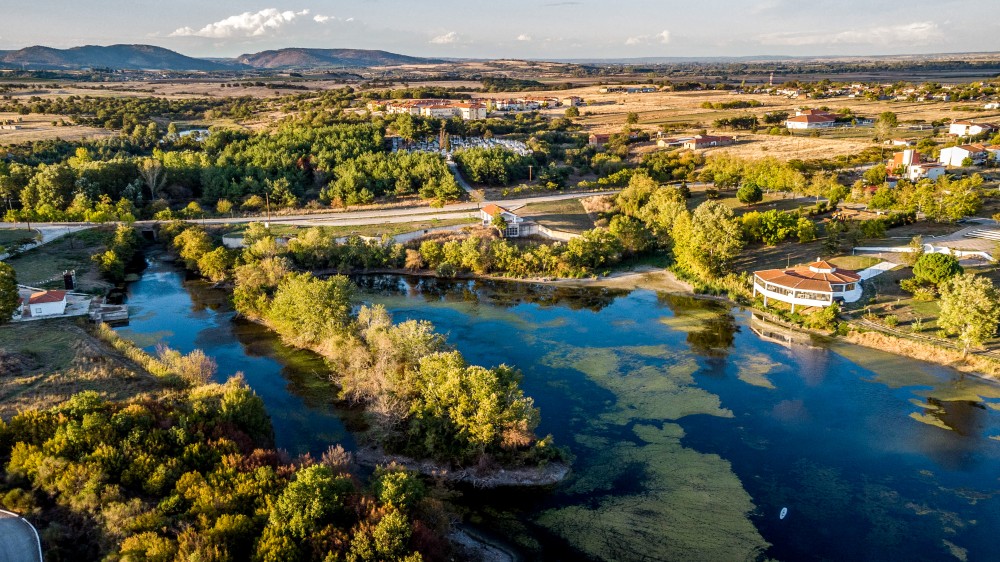 Ενίσχυση έως 10.000 ευρώ για μετεγκατάσταση στον Έβρο - Τι προβλέπει τροπολογία