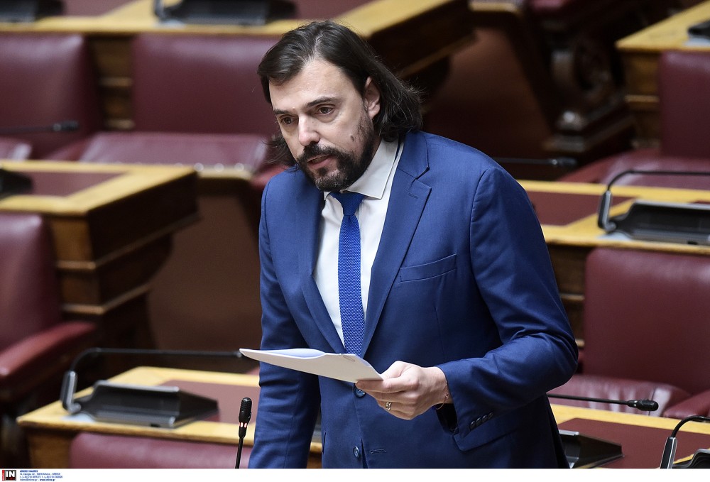 Πέτρος Παππάς στο «Μανιφέστο»: Δεν γίνονται πιστευτές οι υποσχέσεις συνταγματικής αναθεώρησης