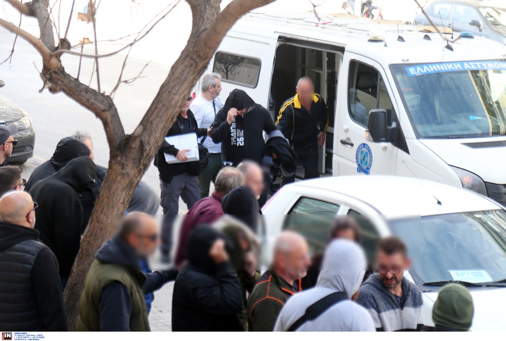 Στον εισαγγελέα οι 23 συλληφθέντες για τα κυκλώματα αρχαιοκαπηλίας