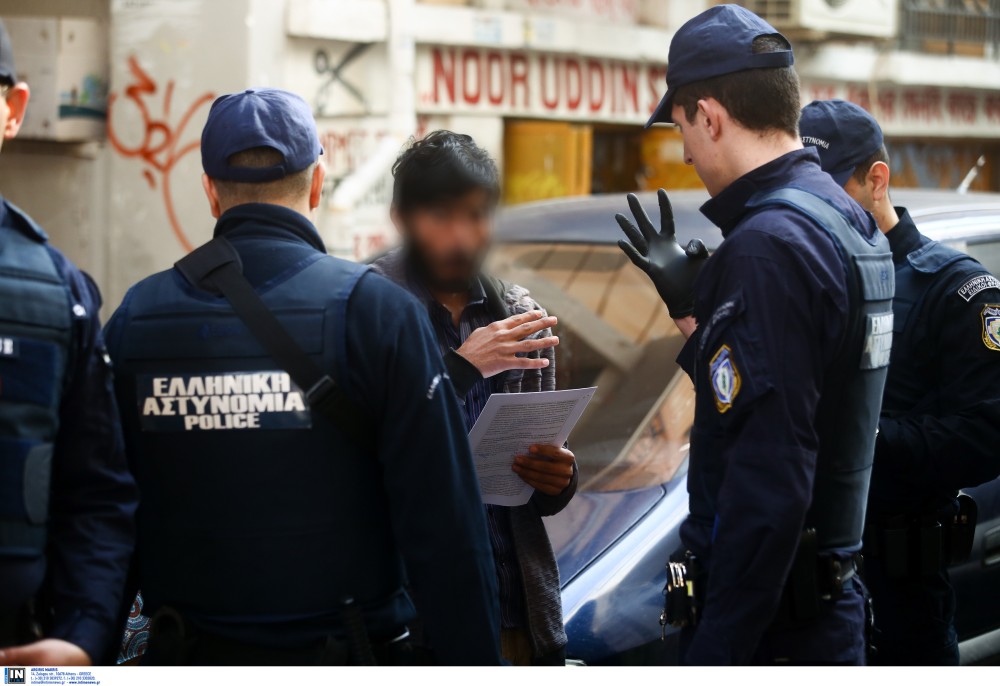 Υπόθεση trafficking στην Ηλεία: αστυνομικοί απελευθέρωσαν οκτώ αλλοδαπούς