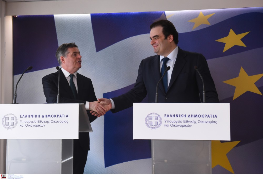 Συνάντηση Πιερρακάκη με πρόεδρο Eurogroup: Εμπιστοσύνη στις προοπτικές της ελληνικής οικονομίας