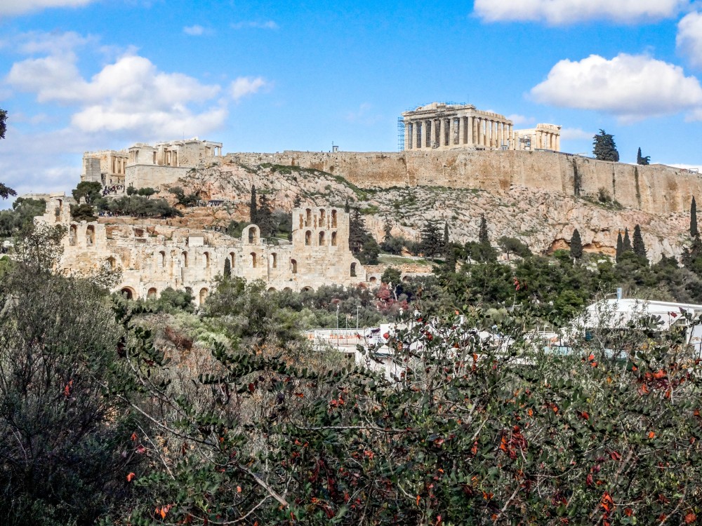 Σαν σήμερα το 1941 οι Γερμανοί μπαίνουν στην Αθήνα - Η παράδοση της πόλης στο καφενείο Λουξ