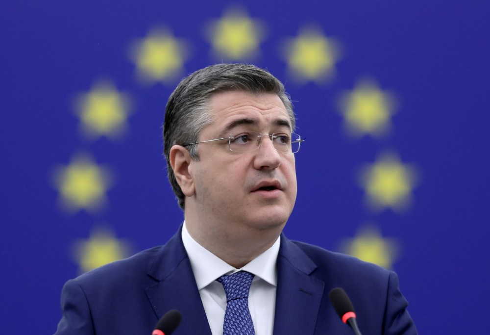 Απόστολος Tζιτζικώστας: Έως το τέλος 2025 η νέα στρατηγική της ΕΕ για τα λιμάνια - Τι περιλαμβάνει
