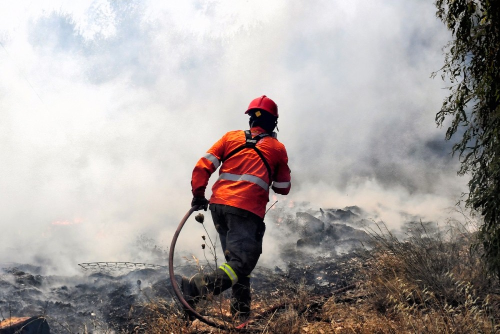 Φωτιά στις Σάπες Ροδόπης – Εκκενώθηκε οικισμός