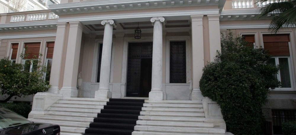 Το δηκτικό σχόλιο από Μαξίμου σε Τσίπρα: «Καλή… ξεκούραση!»