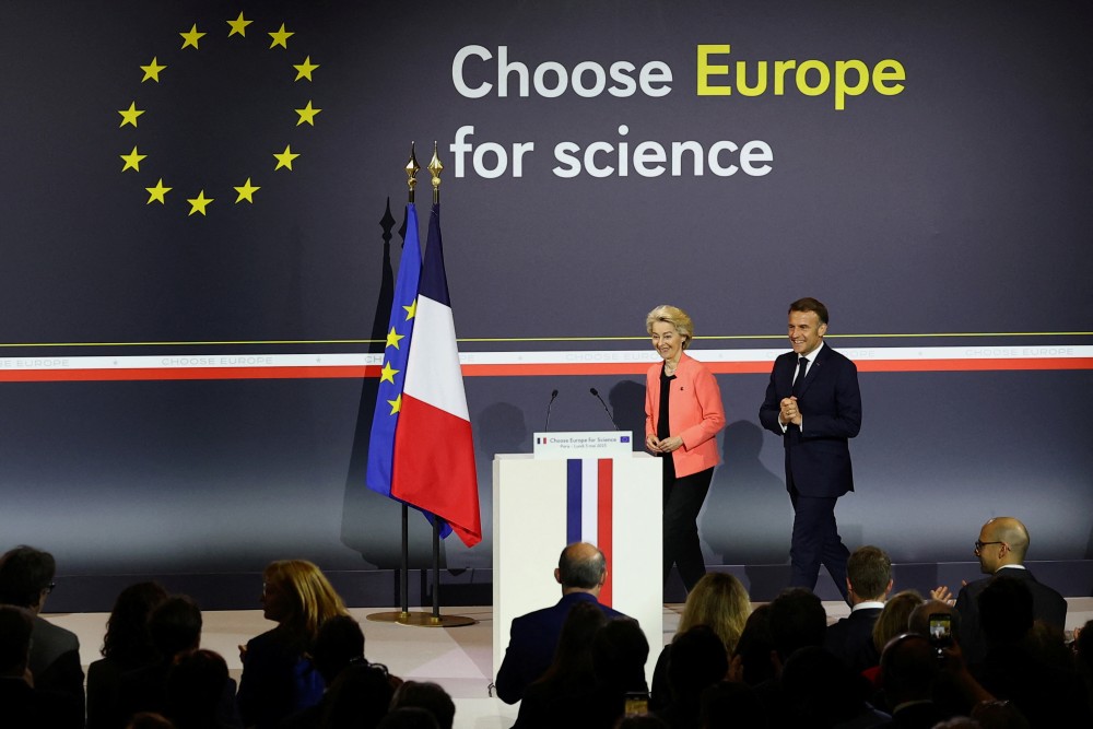 Choose Europe for Science: πακέτο 500 εκατ. για την επιστημονική έρευνα