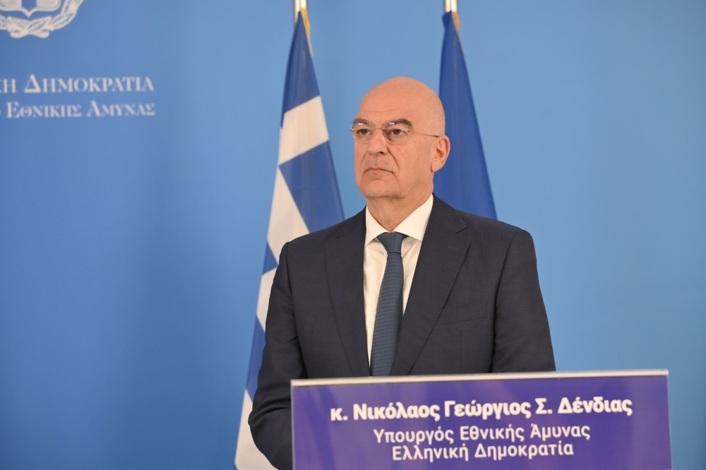 Συγχαρητήρια Δένδια στον νέο Πάπα: Να εργαστεί για την ενότητα της Χριστιανοσύνης