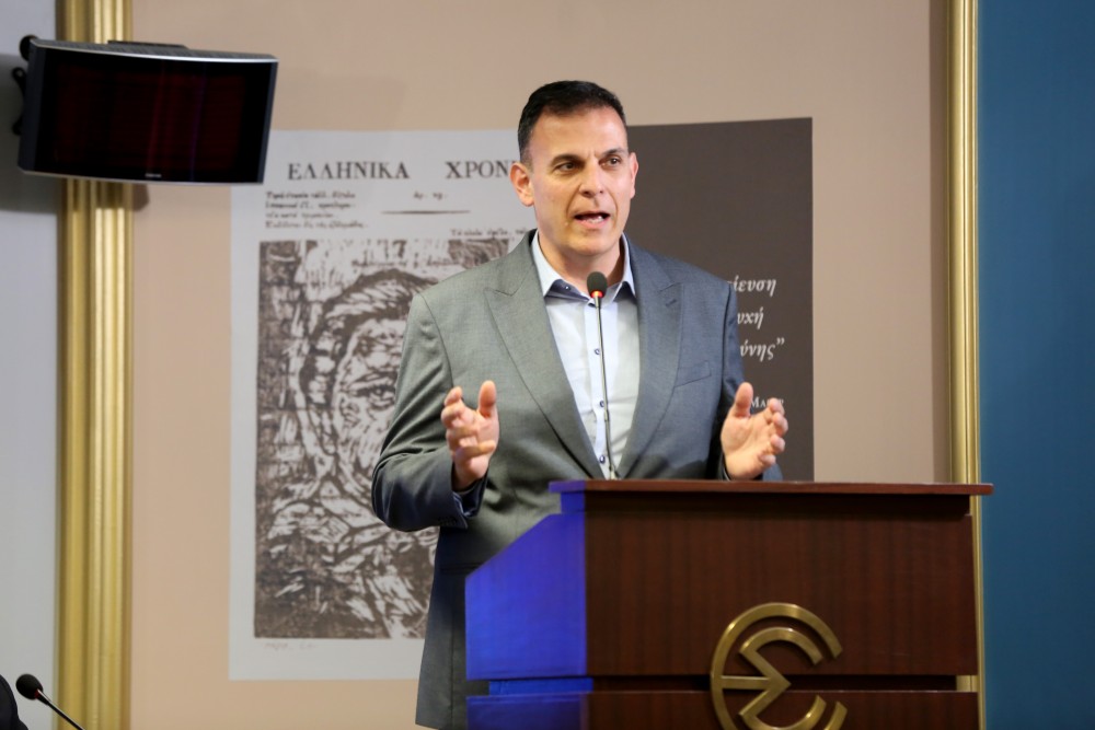 Νέος γύρος «εργαλειοποίησης Τεμπών» από Καραμέρο με στόχο τον Μητσοτάκη