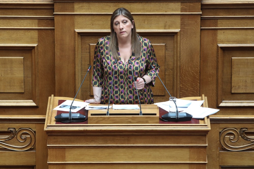 Τέλος η λυκοφιλία: Κωνσταντοπούλου κατά ΠΑΣΟΚ