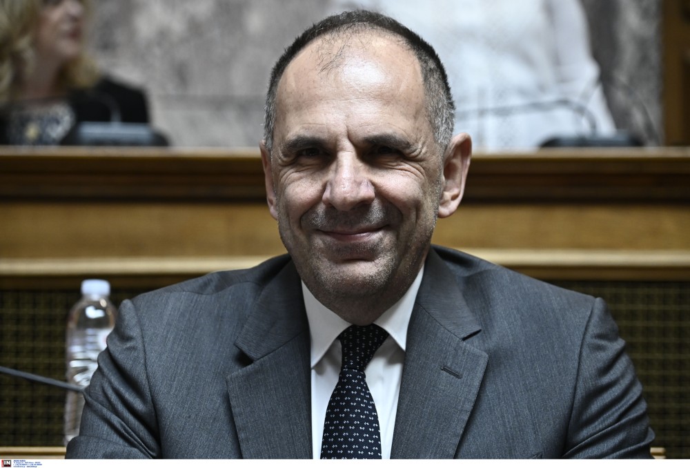 Γεραπετρίτης για τα 3 χρόνια «Μανιφέστο»: Τεκμηριωμένη κριτική απέναντι στον δομικό λαϊκισμό