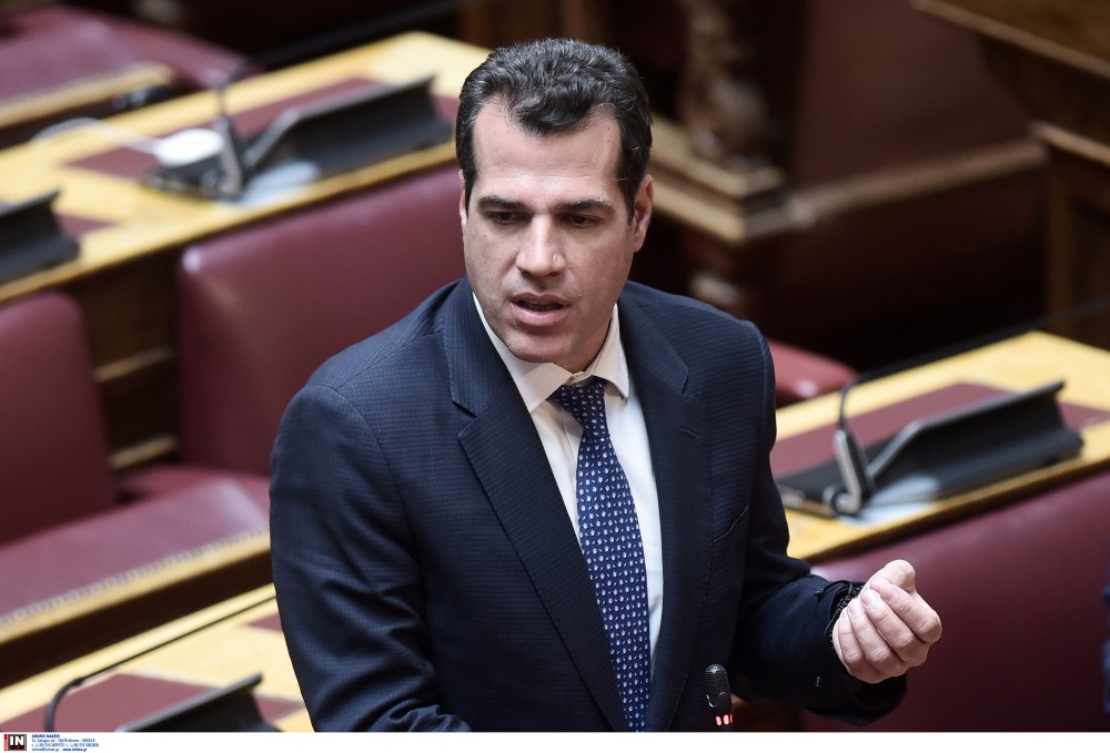 Θάνος Πλεύρης στο «Μανιφέστο»: Η μονιμότητα στο Δημόσιο δεν μπορεί να είναι ταμπού ούτε τοτέμ