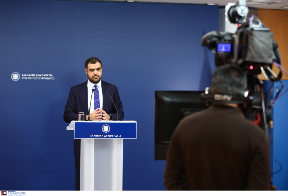 Μαρινάκης για μειωμένο κόμιστρο στα ταξί: Ήταν μια σκέψη, αλλά δεν θα προχωρήσει