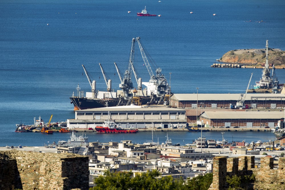 ΟΛΘ: αρχίζουν οι εργασίες για τον έκτο προβλήτα
