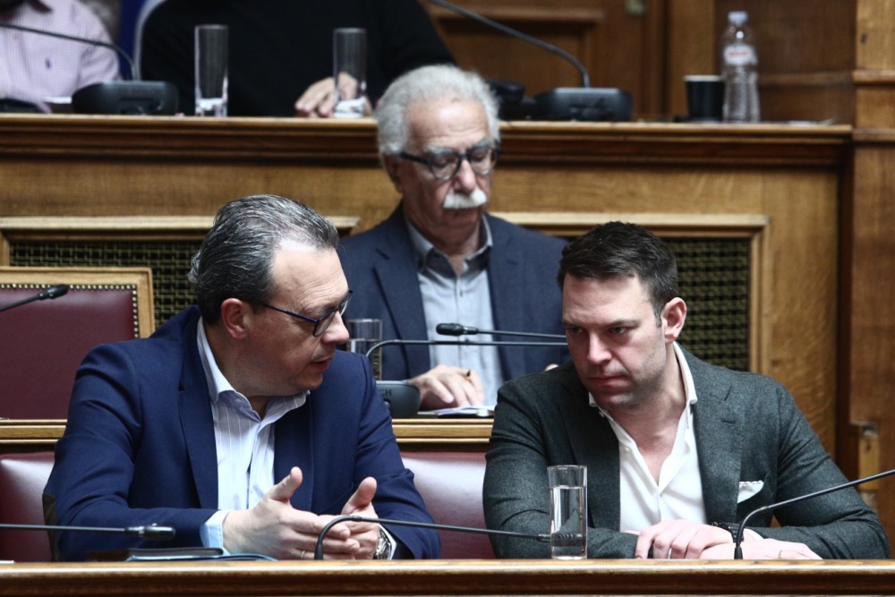 Όσο... βουλιάζουν τόσο θα μοιάζουν με τη Ζωή